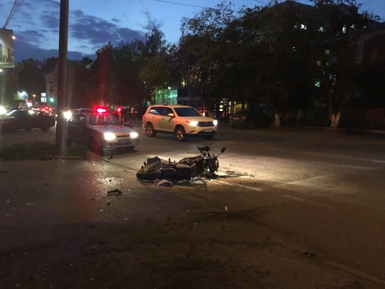 Мотоциклист травмирован в ДТП с авто в центре Томска