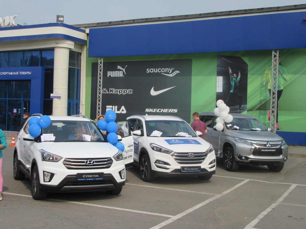 Выставка автомобилей в томске. Смотреть фото Выставка автомобилей в томске. Смотреть картинку Выставка автомобилей в томске. Картинка про Выставка автомобилей в томске. Фото Выставка автомобилей в томске