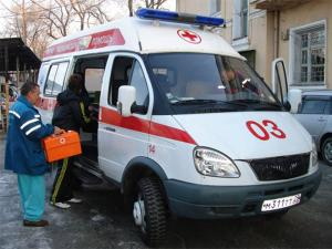 Злоумышленник ограбил машину скорой помощи