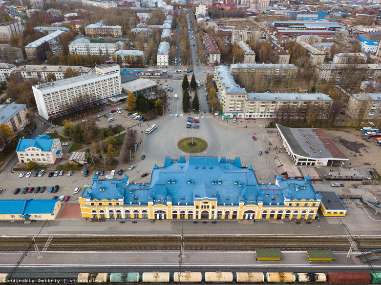 Платная парковка и памятник паровозу появятся на территории томских вокзалов