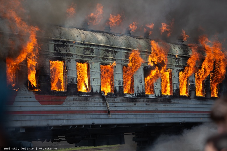 Вагон поезда Томск — Анапа загорелся в Воронежской области