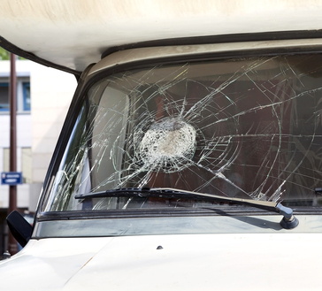 За полгода мужчина обокрал 34 автомобиля
