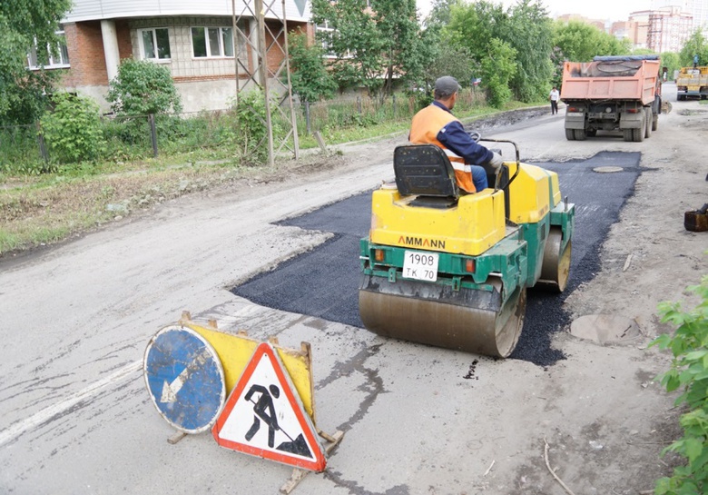 Раскопку на Водяной повторно заасфальтировали (фото)