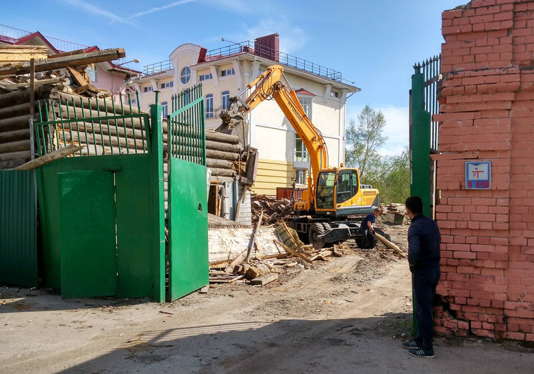 Власти: снос старинного дома на Шишкова в Томске является незаконным