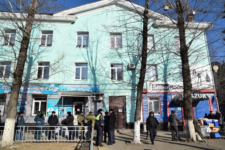 СМИ: одного из пострадавших при стрельбе в Благовещенске скоро выпишут из больницы