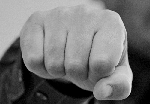 По факту избиения учащегося в гимназии № 1 проводится проверка (видео)