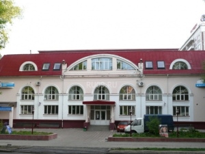 Для профилактики гриппа в бассейн «Труд» сыпали больше хлорки