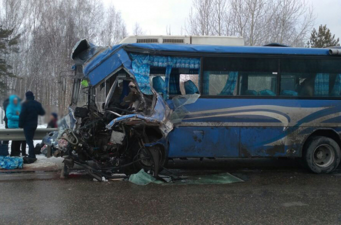 Власти прокомментировали ДТП с автобусом в Томской области