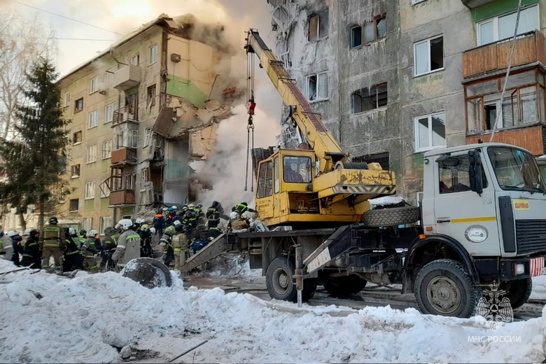 Взрыв газа в жилом доме Новосибирска. Главное