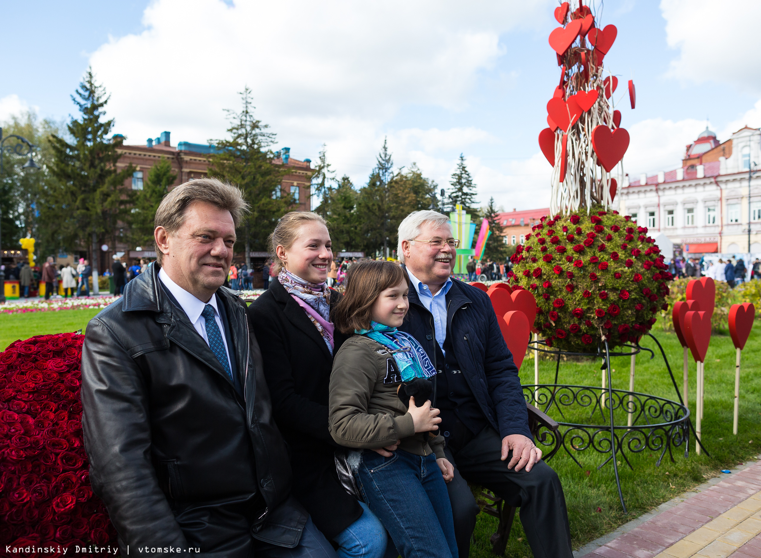 площадь новособорная томск