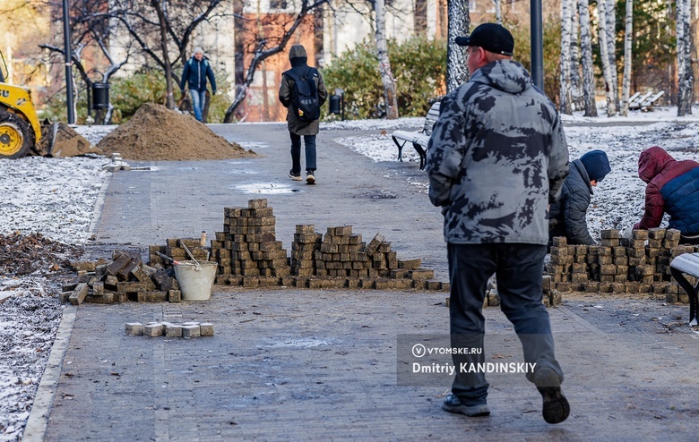 Благоустройство Буфф-сада в Томске обещают закончить к ноябрю. Подрядчик затянул работы на 2 месяца