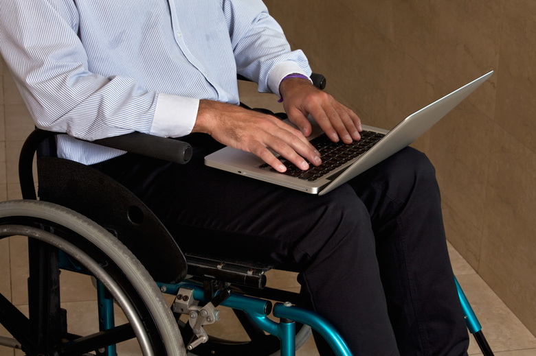 В ТПУ придумали инвалидное кресло, передающее данные о больном напрямую врачу