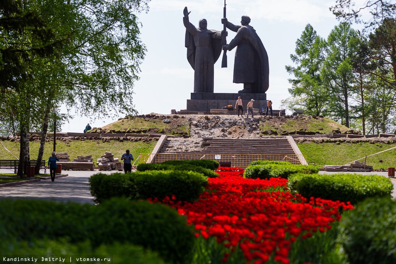 Ремонт мемориала проходит в Лагерном саду Томска