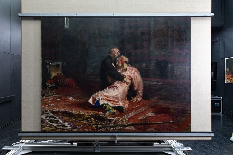 Третьяковка завершила реставрацию картины «Иван Грозный и сын его Иван» после нападения