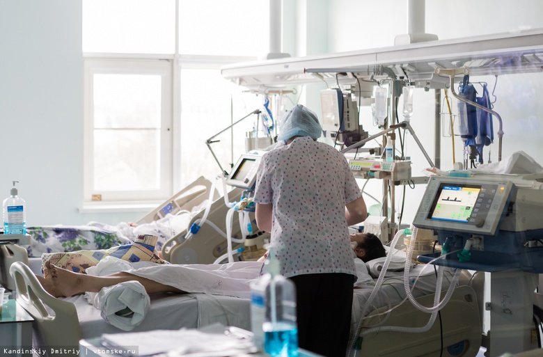 Более 500 врачей не хватает в больницах Томской области