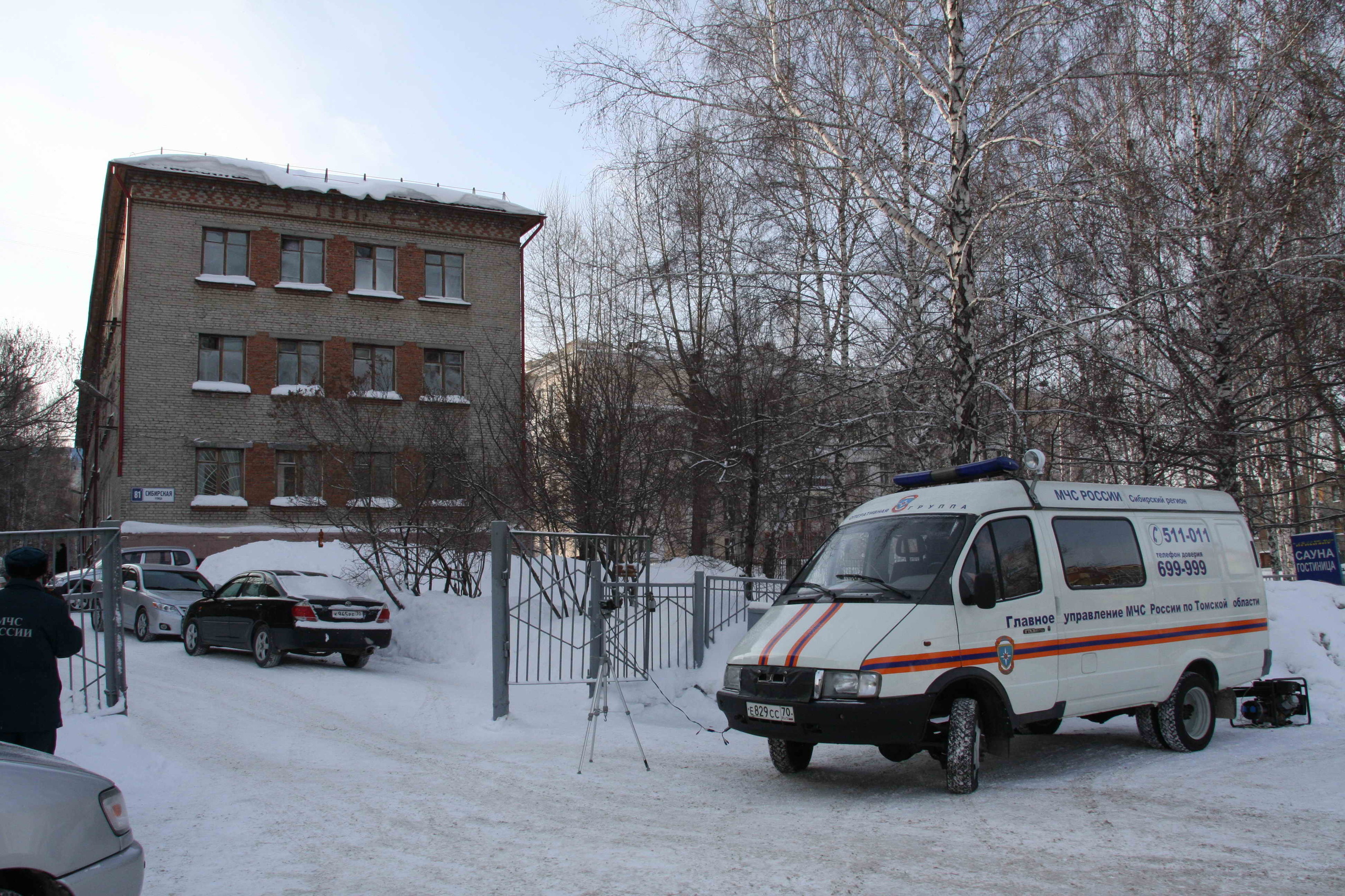 Воспитанников школы-интерната для инвалидов эвакуировали из-за пожара (фото)