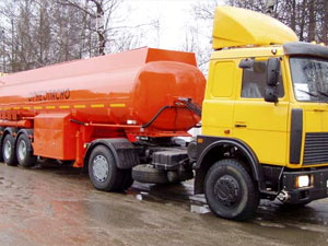 Частные АЗС вынуждены закупать бензин в соседнем регионе