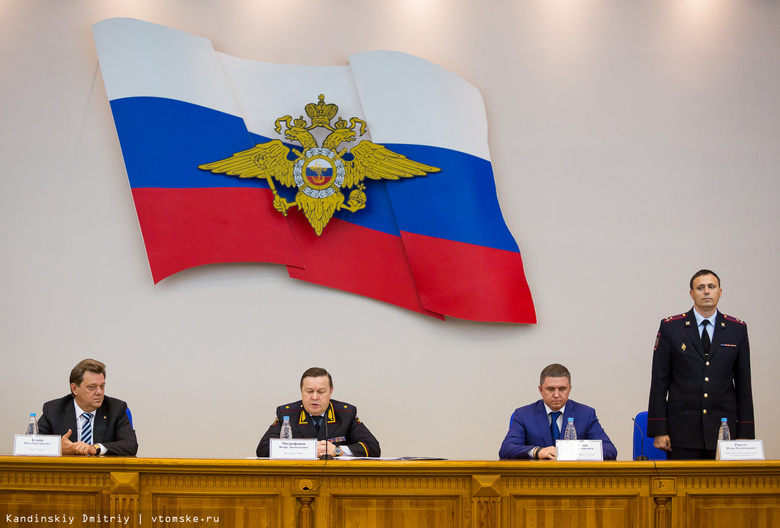 Сегодня глава УМВД представил нового руководителя городского УМВД (фото)