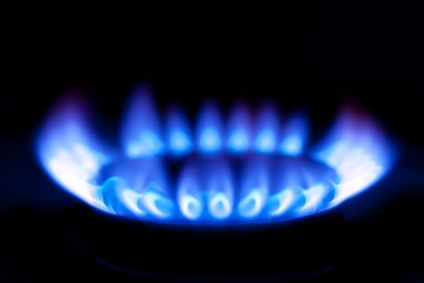 Из-за самовольного подключения газа загорелся дом на улице Железнодорожной