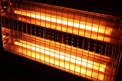 В магазинах бытовой техники начали скупать обогреватели