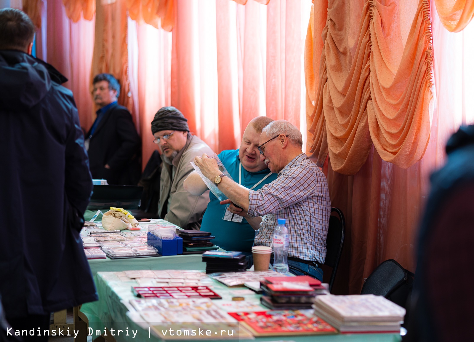 История в каждой монете: первый слет коллекционеров прошел в Томске |  22.04.2023 | Томск - БезФормата