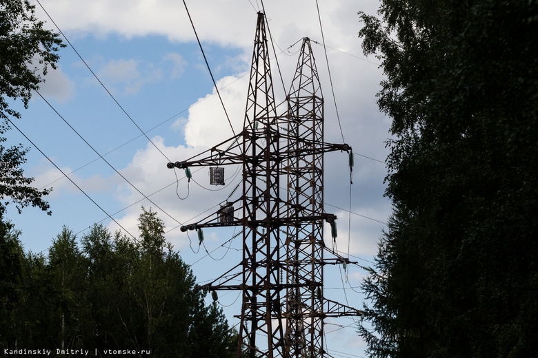 Часть домов в городе обесточена из-за грозы