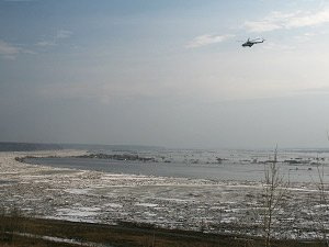 Гидрологи исследуют состояние Томи после весеннего паводка