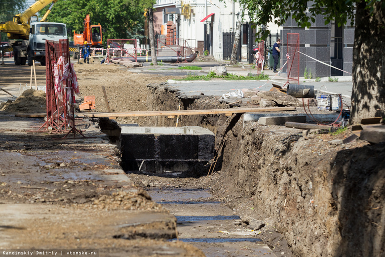 Власти: сроки подачи горячей воды сорваны в 52 домах Томска
