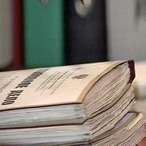 Мать, сделавшую ребенка инвалидом, проверят на вменяемость