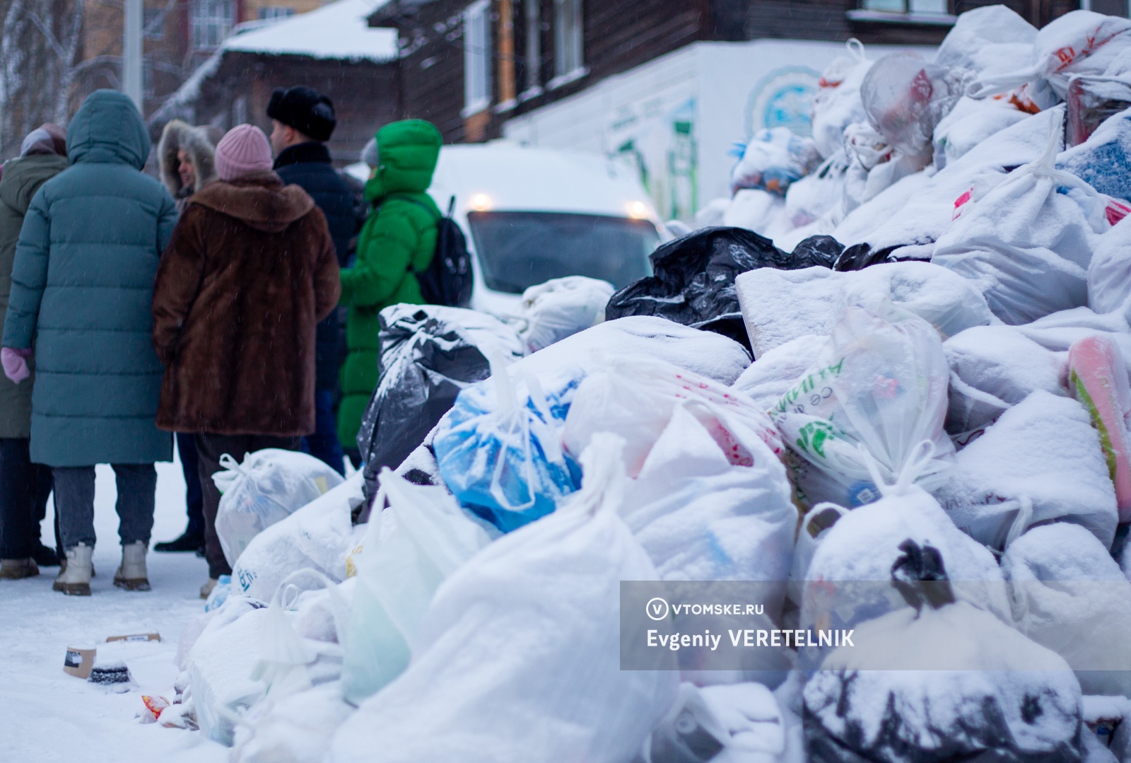 Завалы мусора в Томске обещают убрать к выходным | 14.12.2023 | Томск -  БезФормата