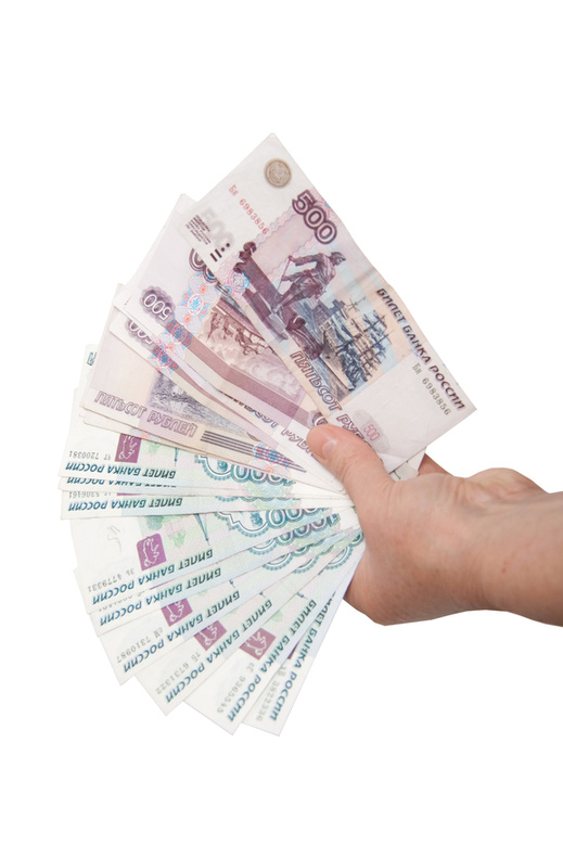 Работодатели договорились в новом году платить не меньше 8,5 тысячи рублей