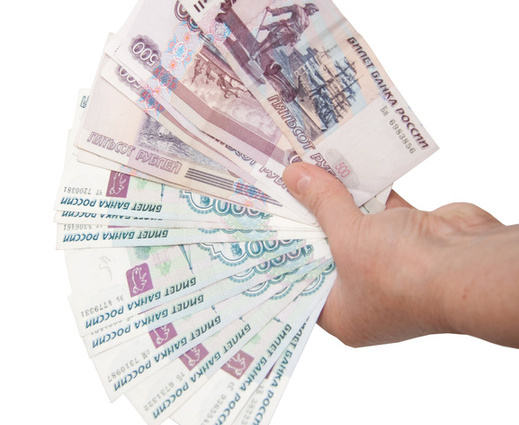 Работодатели договорились в новом году платить не меньше 8,5 тысячи рублей