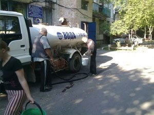 Составлен график подвоза воды в район отключения