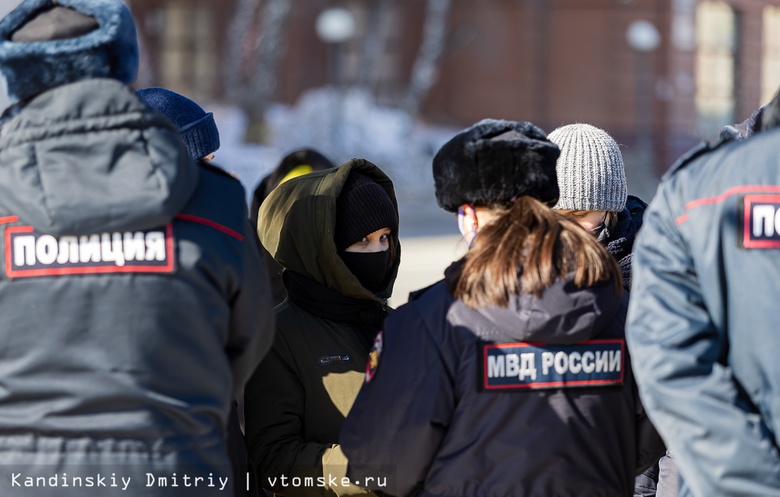 Гулять не время: массовую проверку документов провела полиция в центре Томска