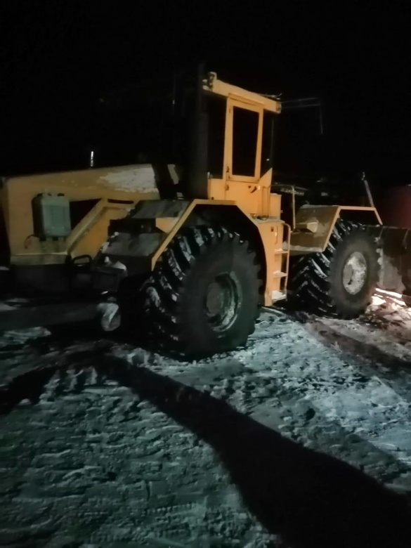 Трактор насмерть придавил мужчину при заготовке леса в Томской области