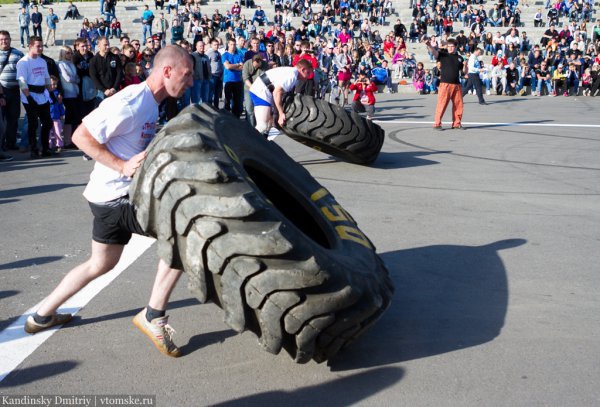 Томские атлеты перевернут покрышки по 300 кг и сдвинут авто на «Богатырских играх»