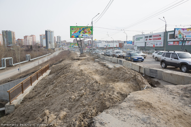 Застройщика оштрафовали за доступ авто в недостроенный «прокол» под Комсомольским в Томске