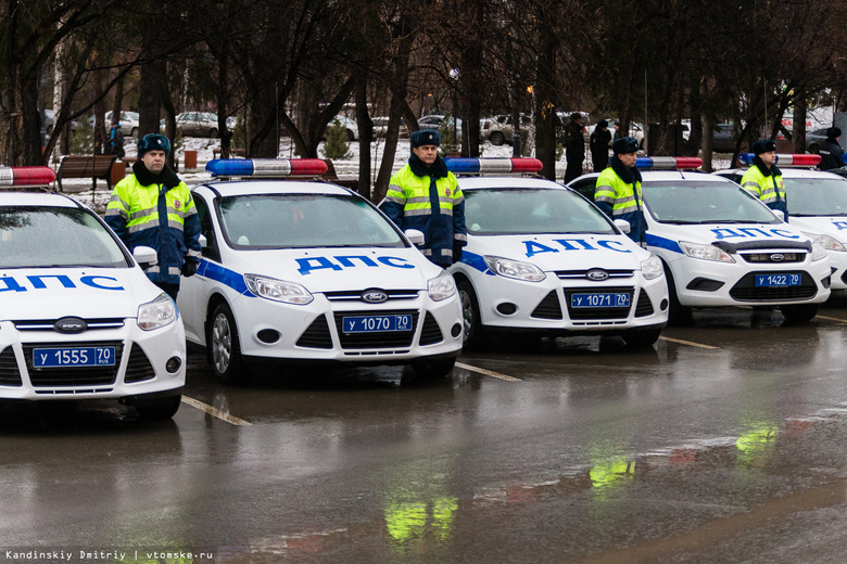 Жвачкин и Кляйн поучаствовали в праздничном смотре сил и средств полиции