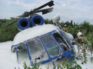 Эксперты не нашли алкоголя в крови пилотов упавшего вертолета Ми-8