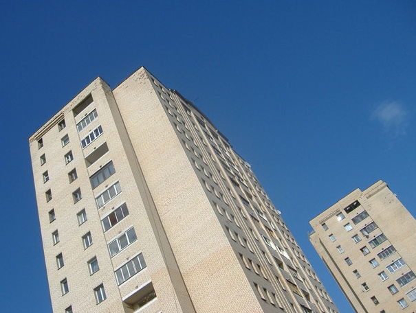 Власти увеличат расходы на обеспечение жильем детей-сирот в 2,5 раза