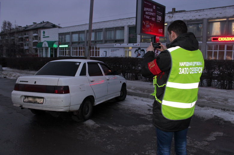 Северские дружинники и студенты начали помогать ГИБДД ловить нарушителей