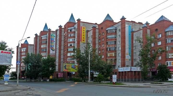 Пересечение проспекта Ленина и переулка Тихий