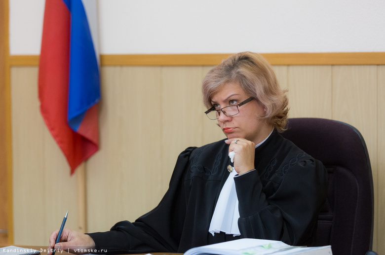 Активистам не дали собрать подписи против поведения судьи томского блогера