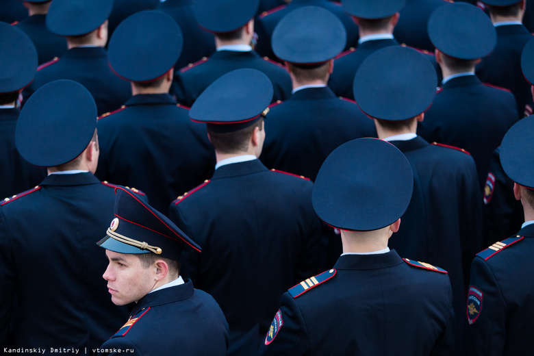 Ровным строем: репетиция парада Победы прошла в Томске