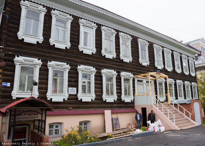 Власти Томска надеются сохранить деревянное зодчество за счет фонда капремонта