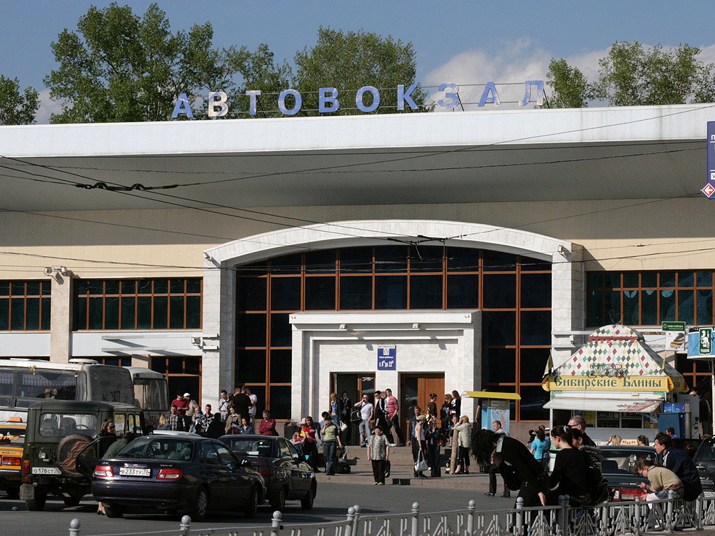 Подозрительные сумки стали причиной оцепления автовокзала