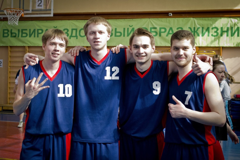 Студенты СибГМУ стали чемпионами России по стритболу среди медиков