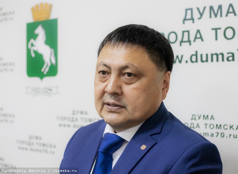 Пандемия, «шоколадная жизнь» служб ЖКХ, арест Кляйна: Акатаев о причинах непринятия отчета мэра
