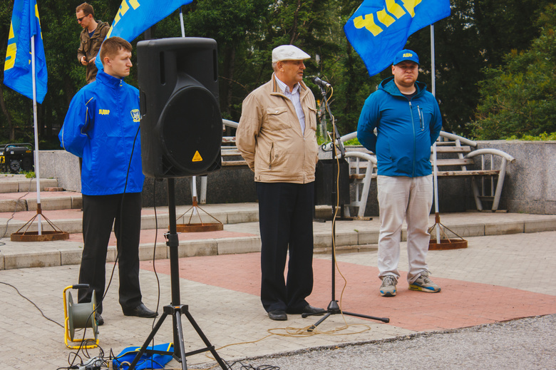 Перевозчики вновь вышли на митинг из-за не погашенных долгов «Томскавтотранса»