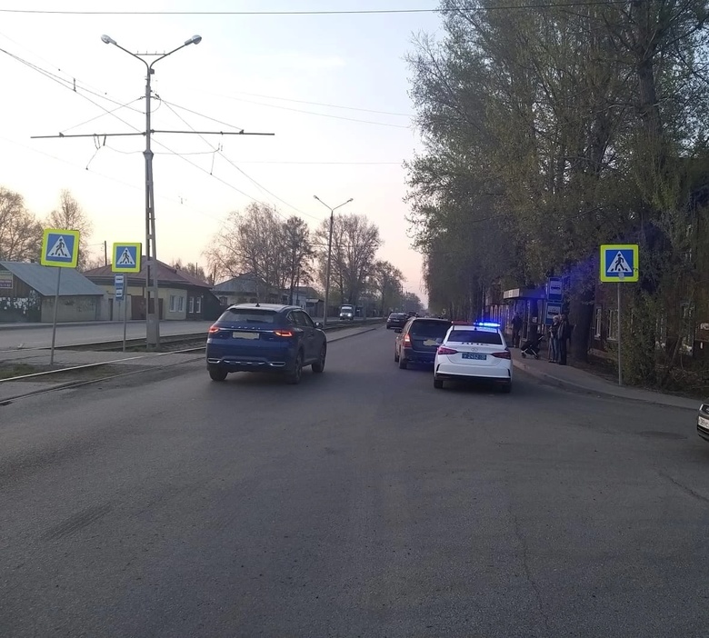 Водитель Subaru сбил коляску с 7-месячной девочкой на «зебре» в Томске